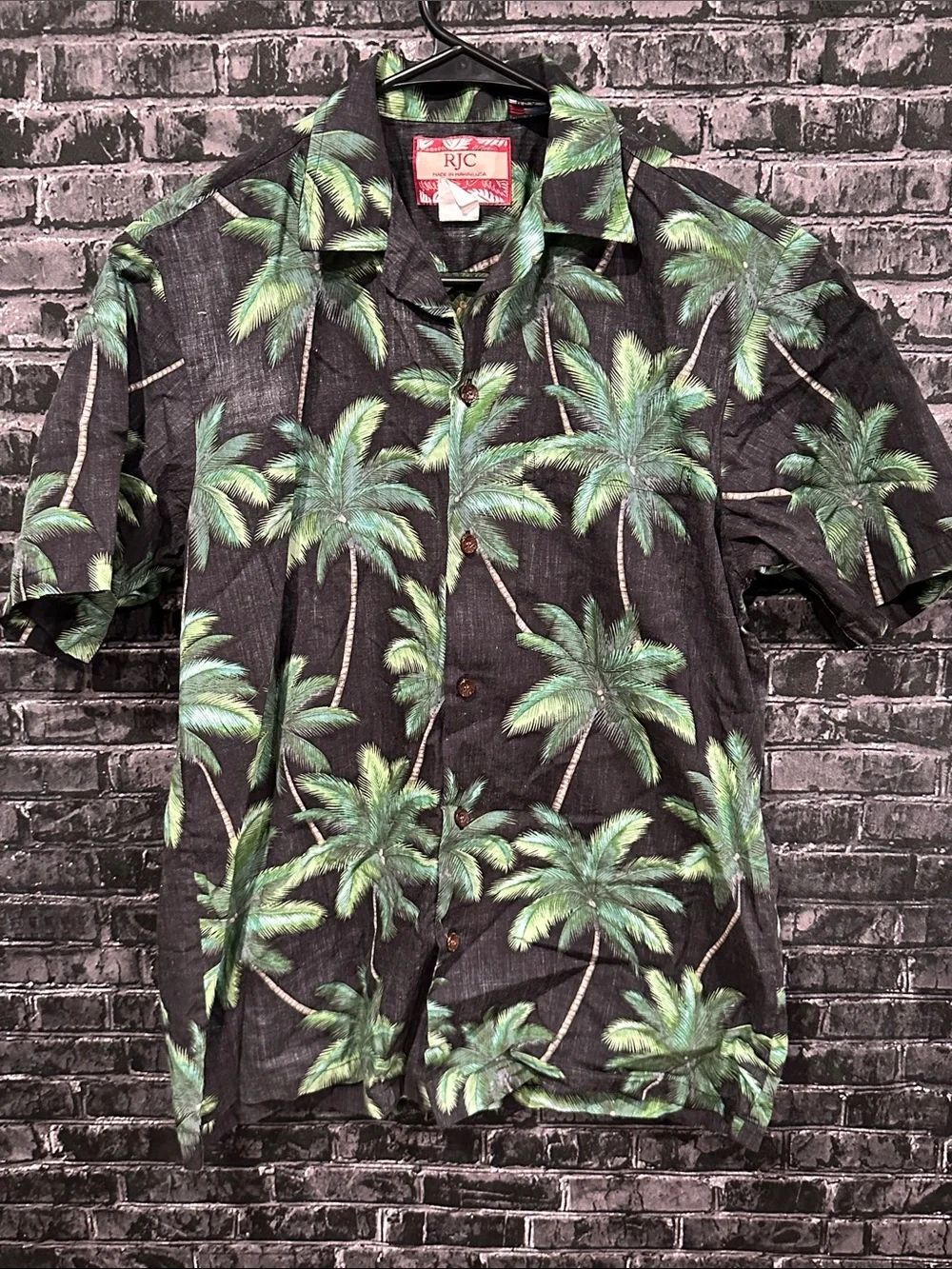 RJC Men’s Black Short-Sleeve Palm Print Button-Down Shirt